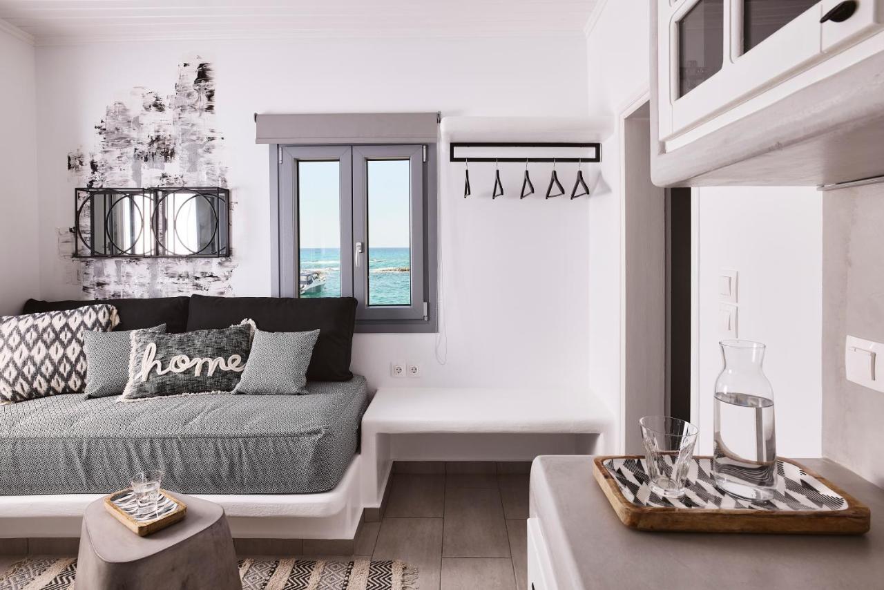 Terra Mare Suites Agia Irini  Exterior foto