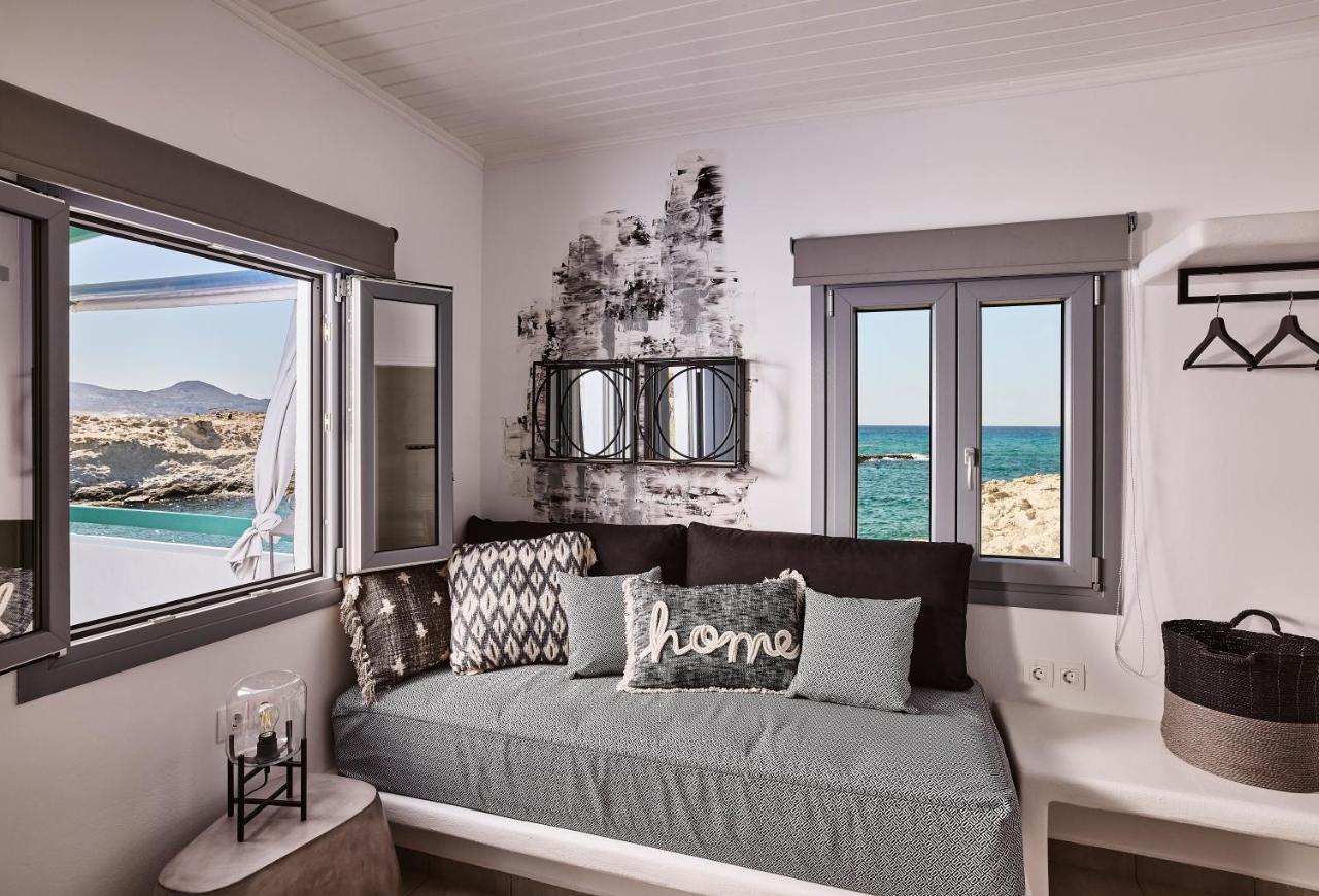 Terra Mare Suites Agia Irini  Exterior foto
