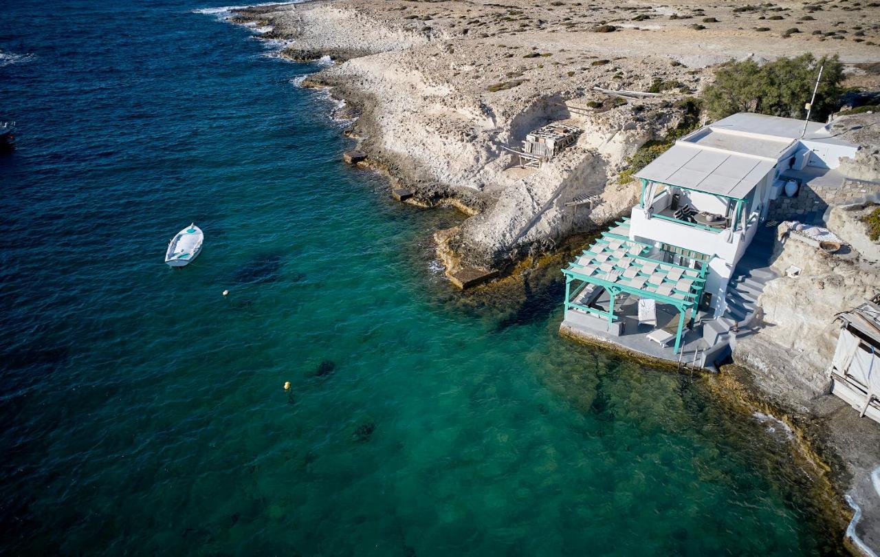 Terra Mare Suites Agia Irini  Exterior foto